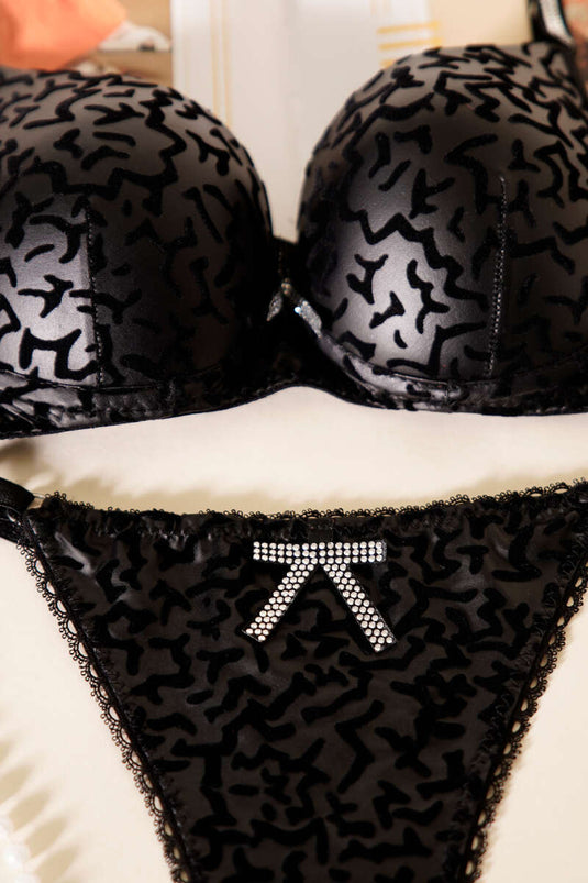 Deri Görünümlü Destekli Sütyen Takım Siyah