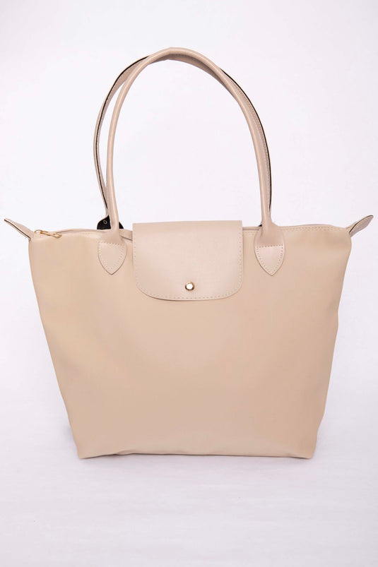 Sac à main et à épaule à rabat en cuir beige