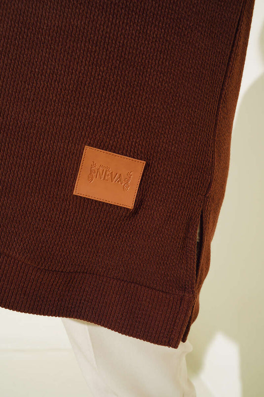 Marron avec écusson logo en cuir