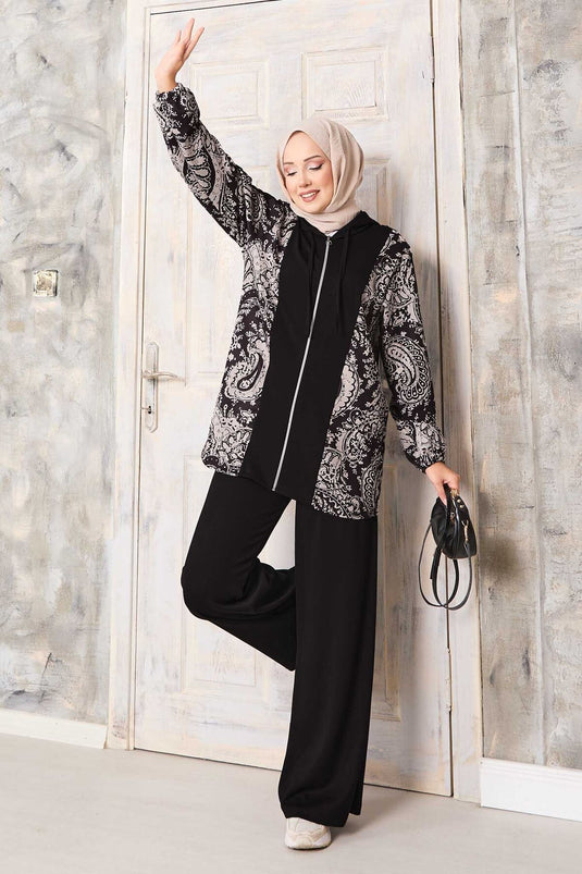 طقم أويشو بغطاء رأس مع نقوش مزينة - أسود