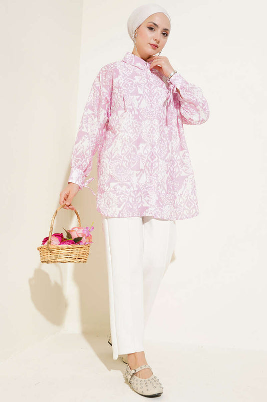 Chemise à motifs nouée à la cheville rose