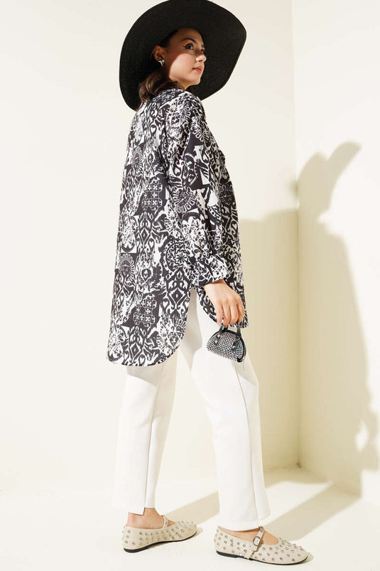 Gemustertes Hemd mit Knöchelschnürung in Schwarz