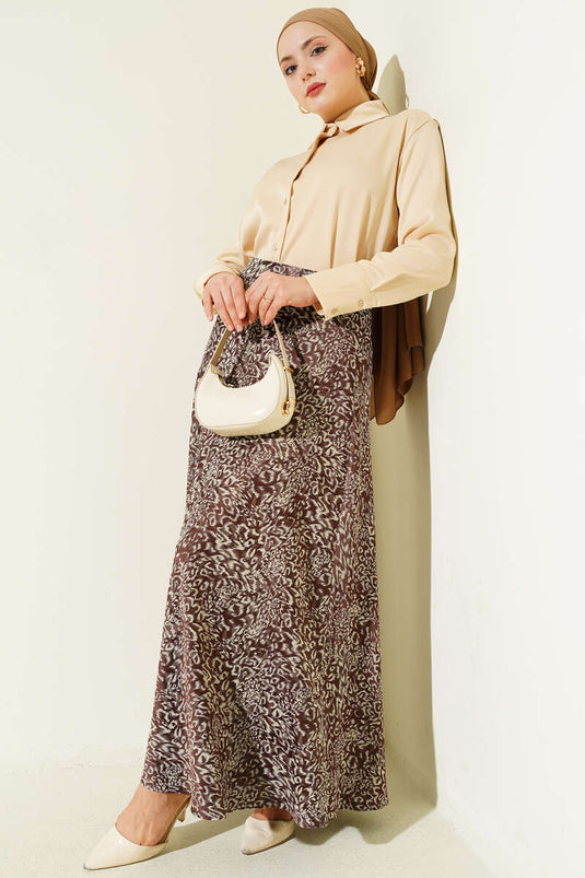 تنورة ساتان بنقشة بسحاب لون بني