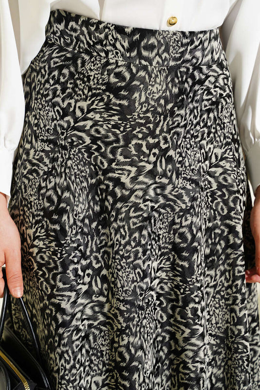 Patterned Zippered Satin Skirt Black