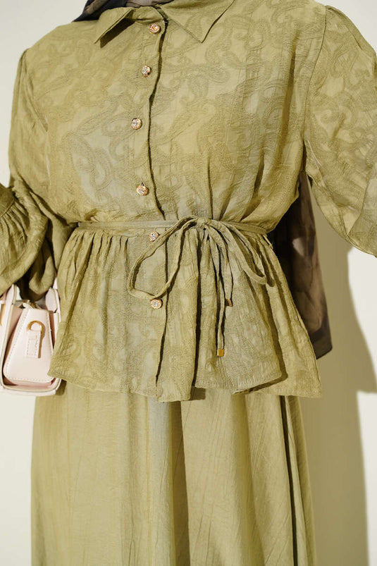 Ensemble deux pièces avec jupe à ceinture en corde à motifs, vert pistache