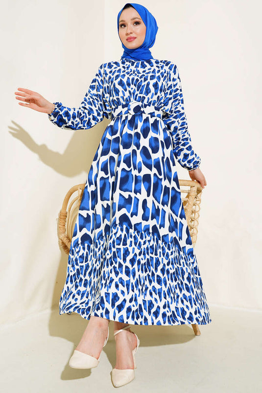 Gemustertes, knackiges Kleid mit Gürtel aus Saxe