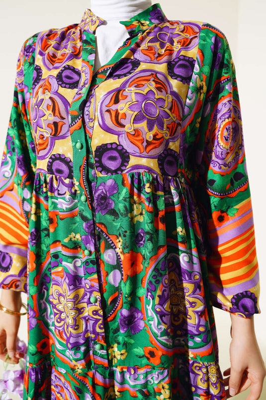 Desenli Önü Düğmeli Elbise Zümrüt