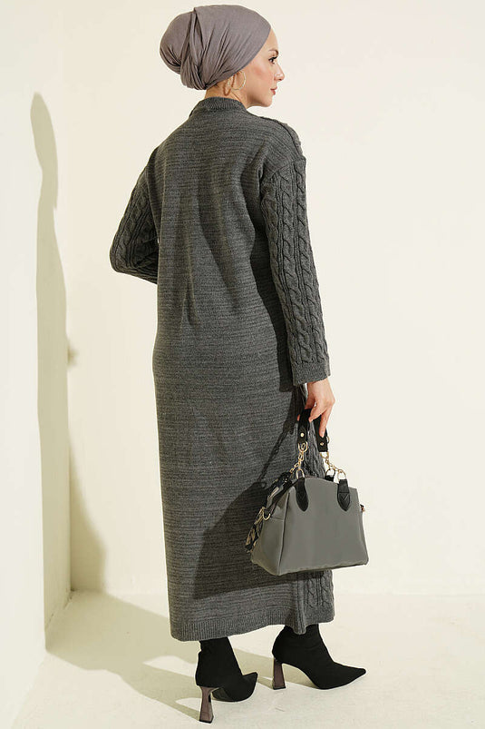 Gemustertes Strickkleid In Rauchgrau