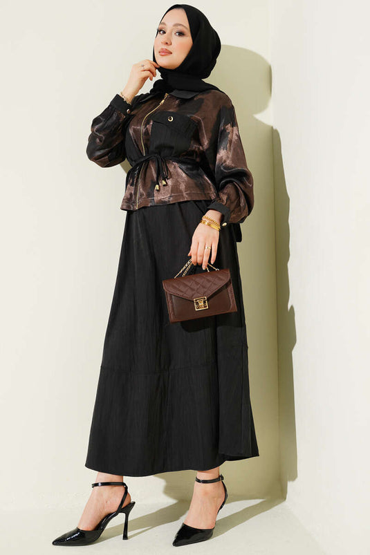 Ensemble deux pièces chemisier et jupe en satin à motifs noir