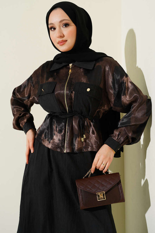 Ensemble deux pièces chemisier et jupe en satin à motifs noir