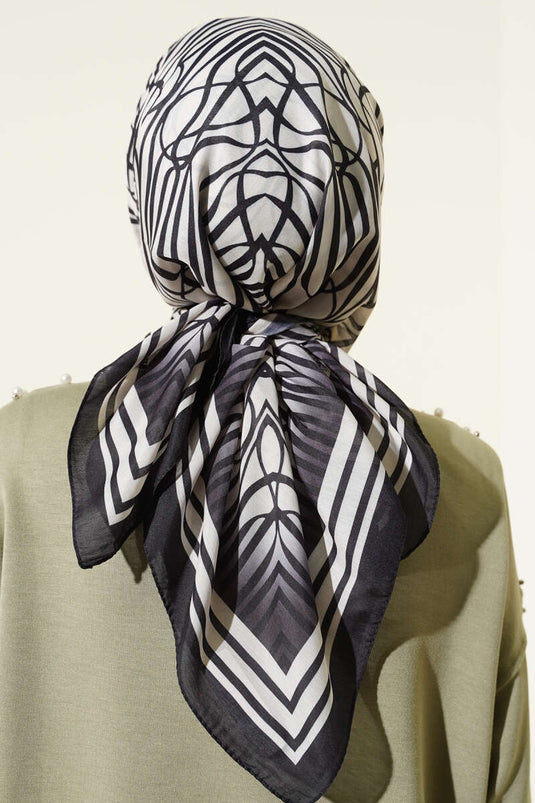 Desenli Siyah Serisi Eşarp Asorti 8