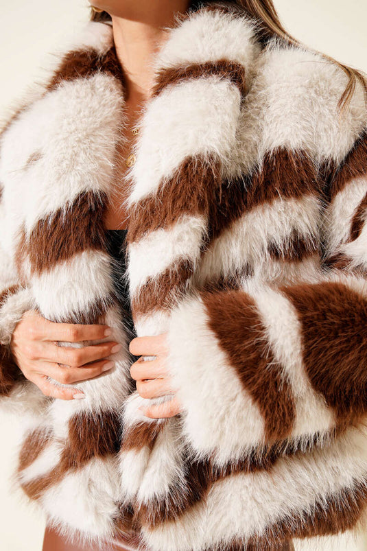 معطف فرو طويل منقوش، بني