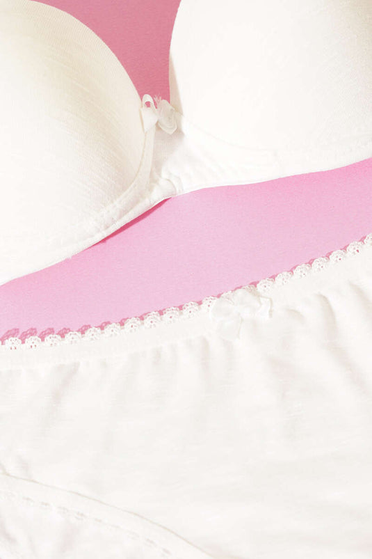 طقم حمالة صدر مبطنة ذات نمط ذاتي بلون بيج فاتح