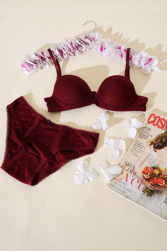 طقم حمالة صدر بدون بطانة منقوش ذاتي اللون أرجواني غامق