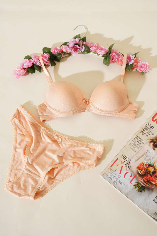 Desteksiz Kendinden Desenli Sütyen Takım Ten