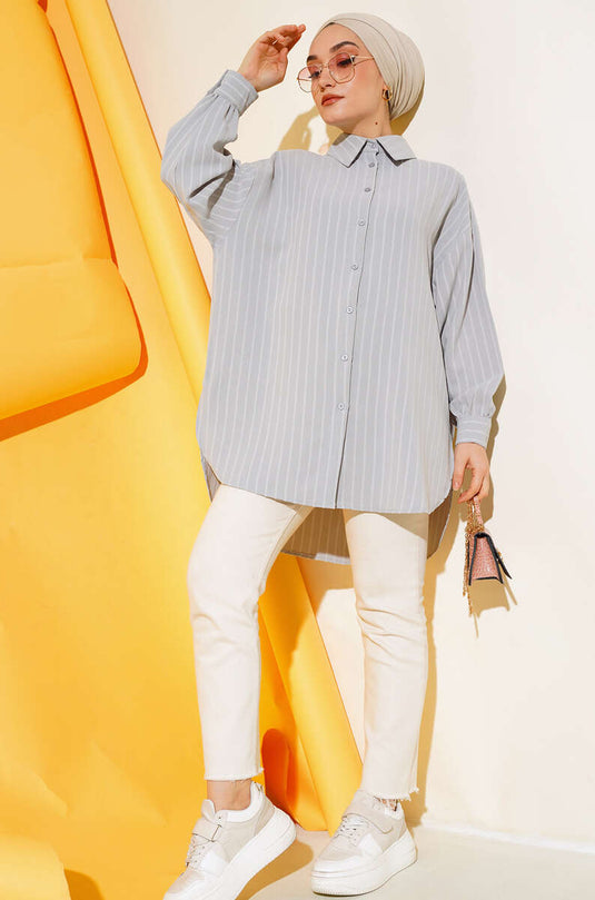 Chemise décontractée à rayures verticales grise