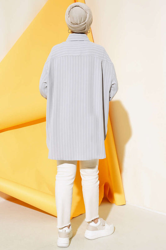 Chemise décontractée à rayures verticales grise