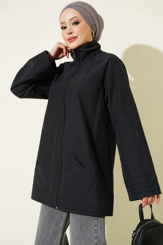 Cappotto Nero Con Zip E Collo Alto