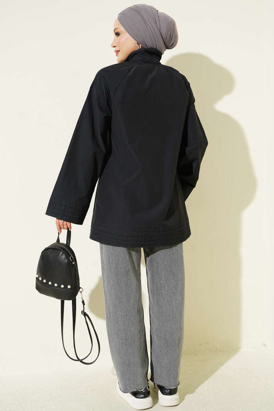 Cappotto Nero Con Zip E Collo Alto