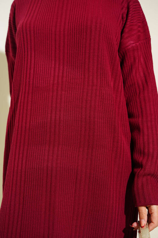Robe En Maille Côtelée À Col Roulé Bordeaux