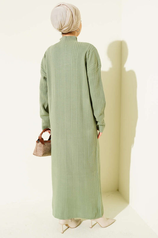 Robe en maille côtelée à col montant, vert d'eau