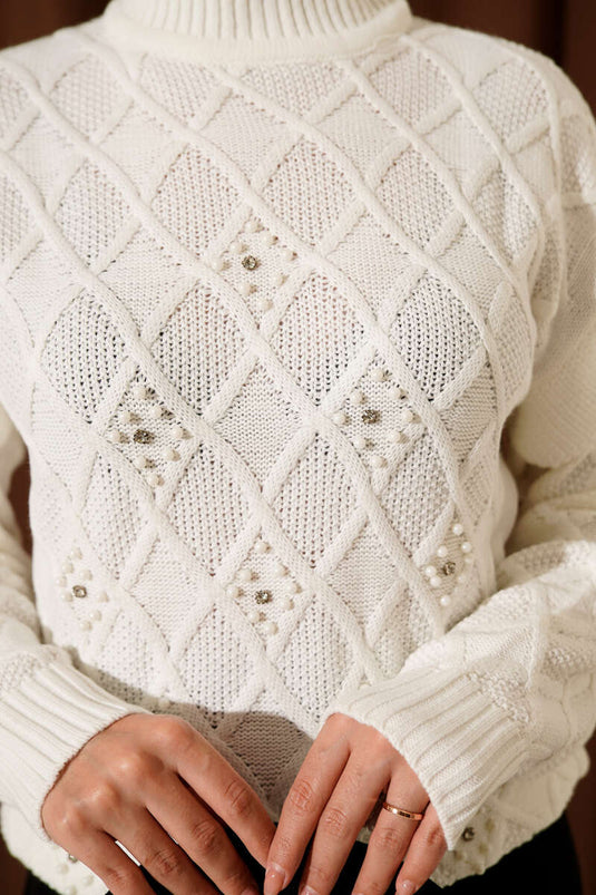 Dik Yaka Taşlı Triko Kazak Ekru