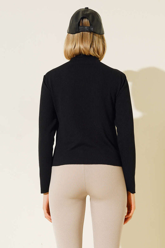 Dikiş Detaylı Kısa Bluz Siyah