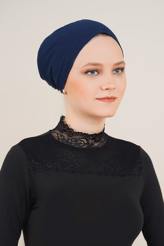 Seamless Model Navy Blue Bonnet