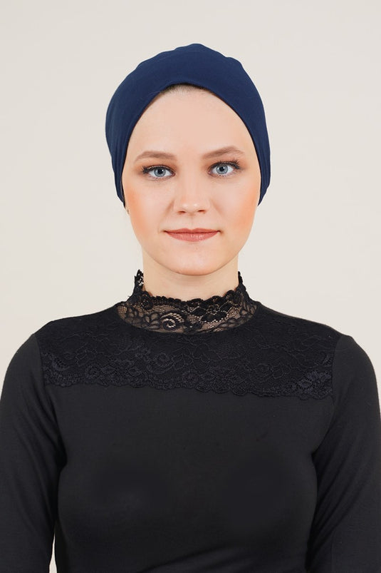 Seamless Model Navy Blue Bonnet