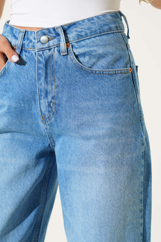 Light Blue Jeans with Knee Darts