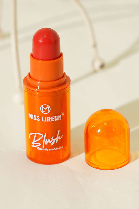 Natural-Looking Stick Blush 06