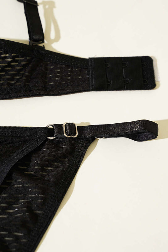 طقم حمالة صدر مبطنة مزدوجة باللون الأسود