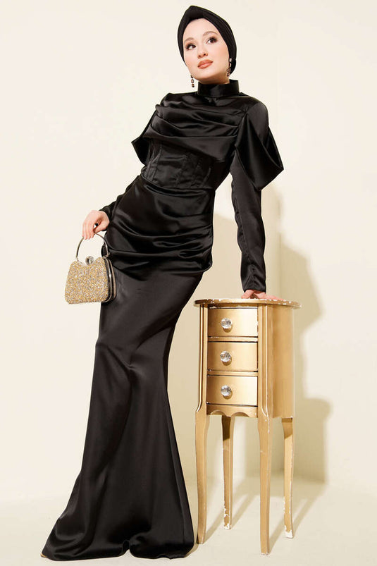 فستان سهرة ساتان درابيلي أسود