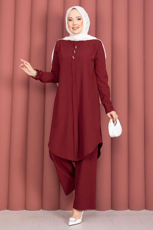 Ensemble tunique et pantalon bordeaux avec bouton décoratif