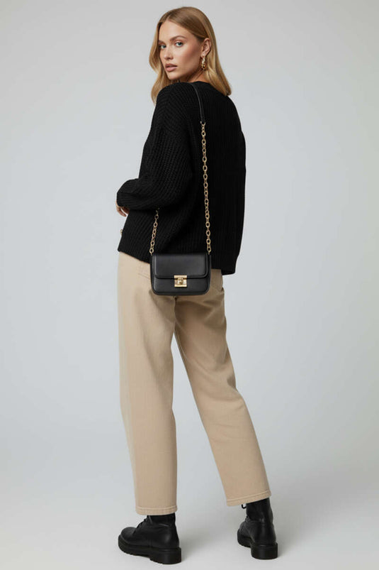 Strickjacke mit Knopfdetail und Tasche in Schwarz