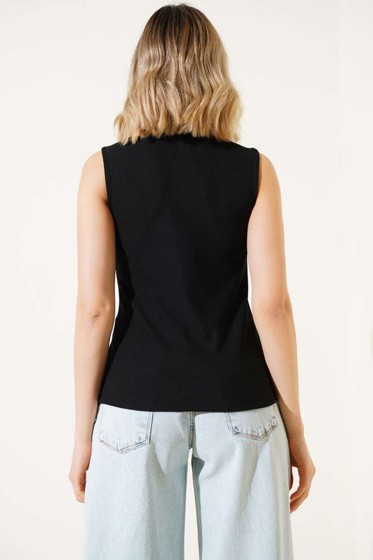Button Detailed Sleeveless Blouse Black