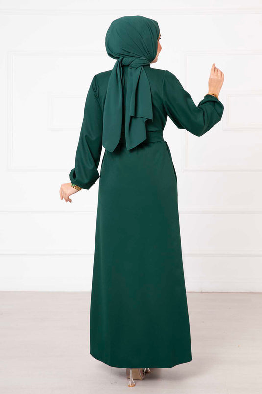 Düğme Detaylı Seyyar Kemerli Tesettür Elbise Zümrüt