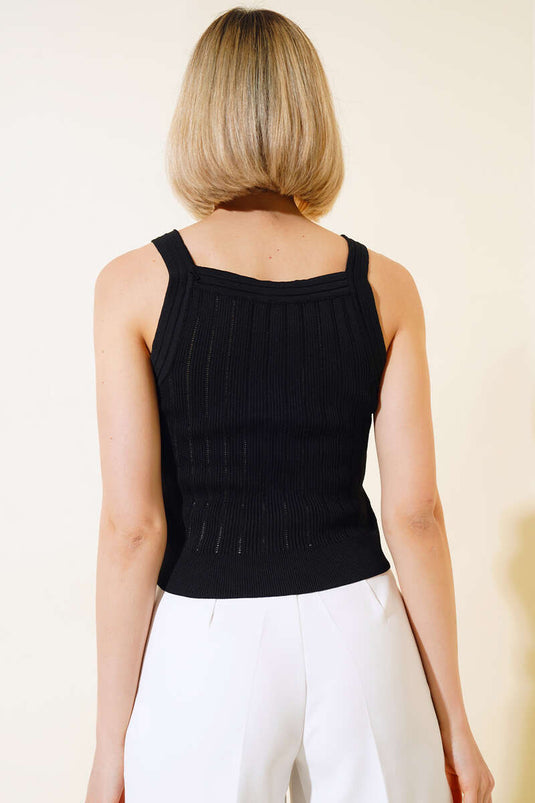 أزرار تريكو مفصلة أسود