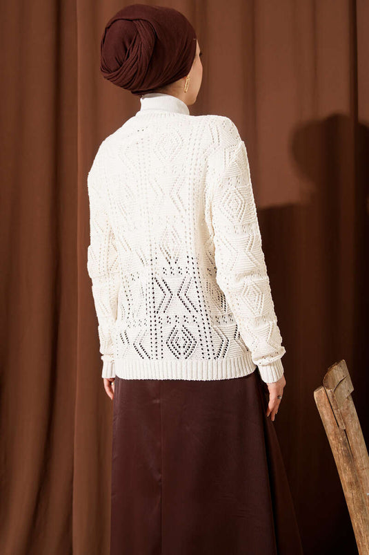 Buttoned Openwork Short Knit Cardigan Ecru