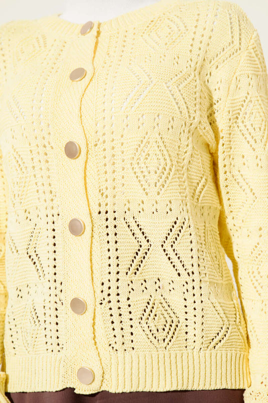 Gebreid Kort Vest met Knopen en Opengewerkt Patroon Geel