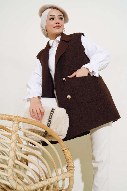 Gilet marron à poches boutonnées en bouclé
