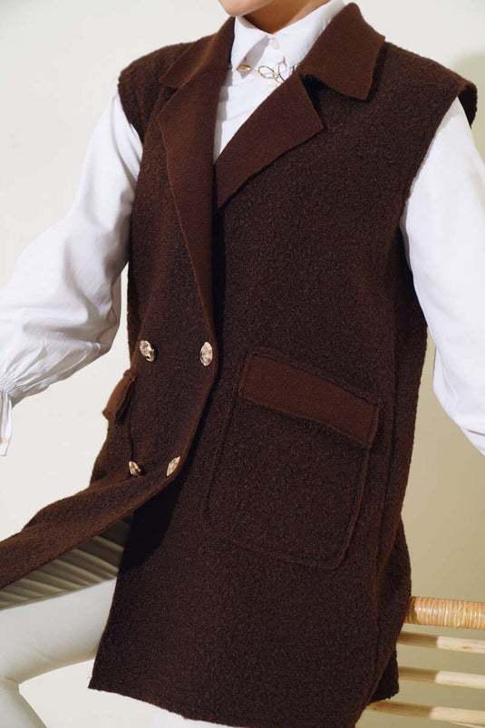 Gilet marron à poches boutonnées en bouclé