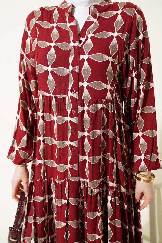 Kleid mit Knöpfen, Muster und elastischem Handgelenk in Bordeaux