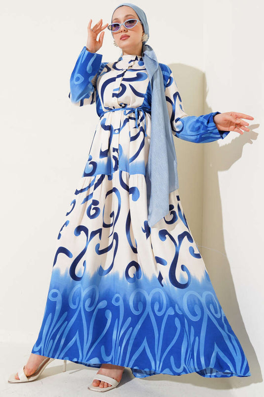 فستان منقوش بأزرار وحزام من الحبل باللون النيلي