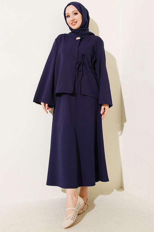 Set met dubbele rok en koordsluiting met knopen, marineblauw