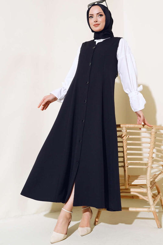 جيليه بأزرار باللون الأسود