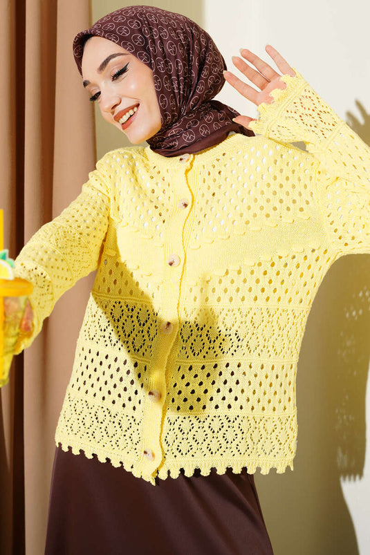Cardigan court en tricot jaune avec boutons et reliefs