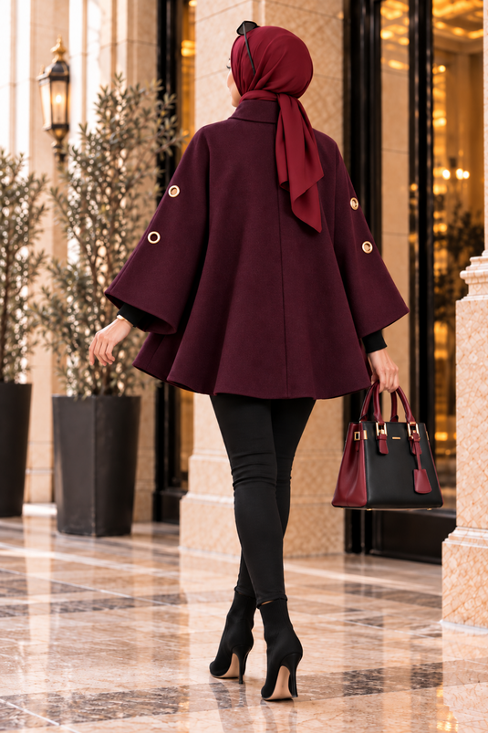 Cape En Laine Boutonnée Bordeaux
