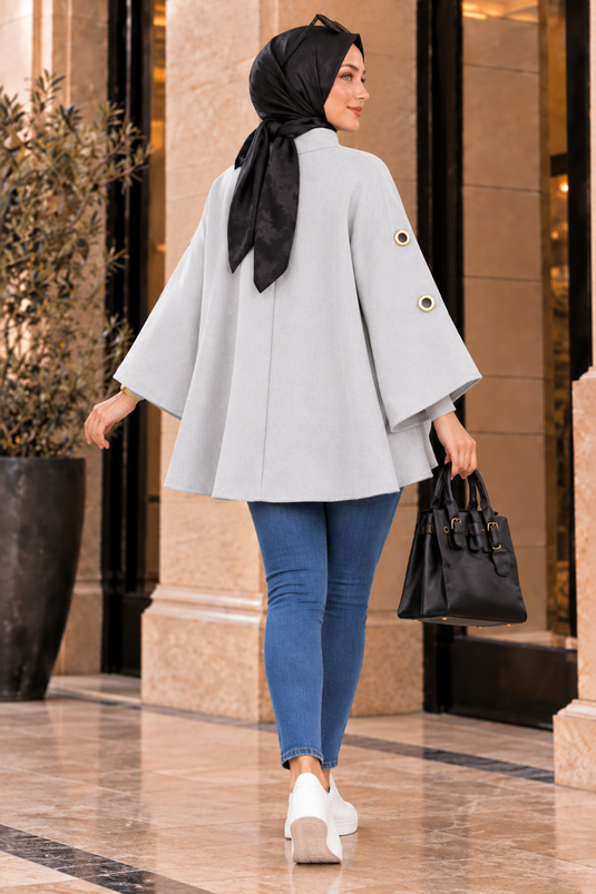 Capón De Lana Con Botones En Gris