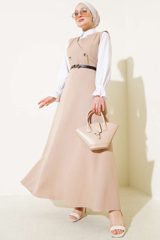 فستان صدرية بأزرار وحزام باللون البيج